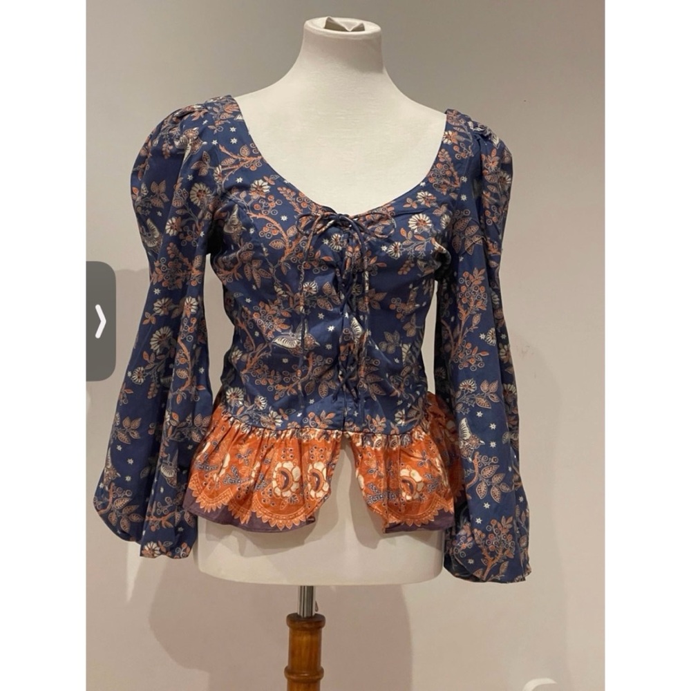 House of Harlow 1960 3/4 Sleeve Peasant Top (NWOT)